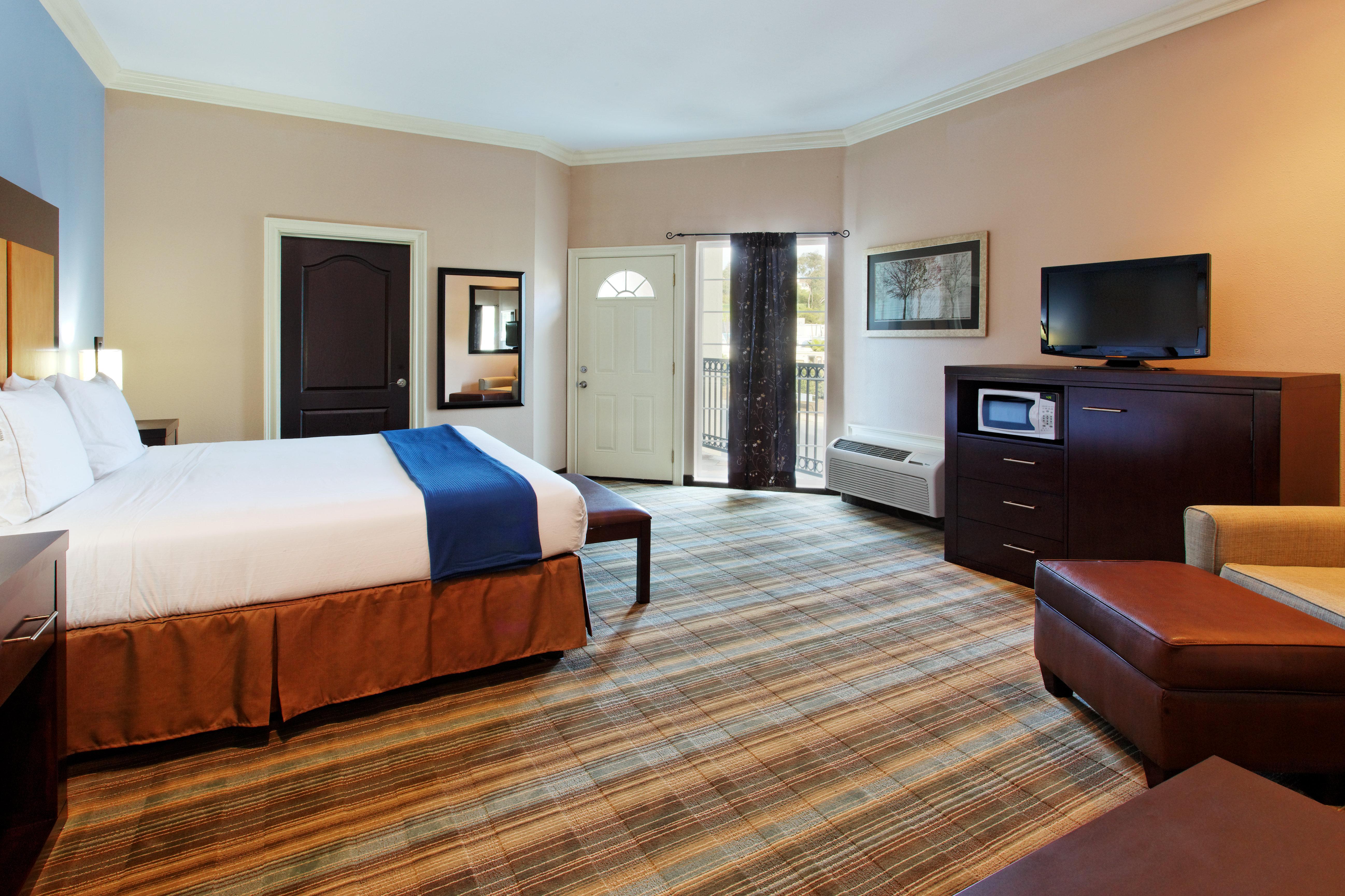 Hotel Express By Ihg Benicia