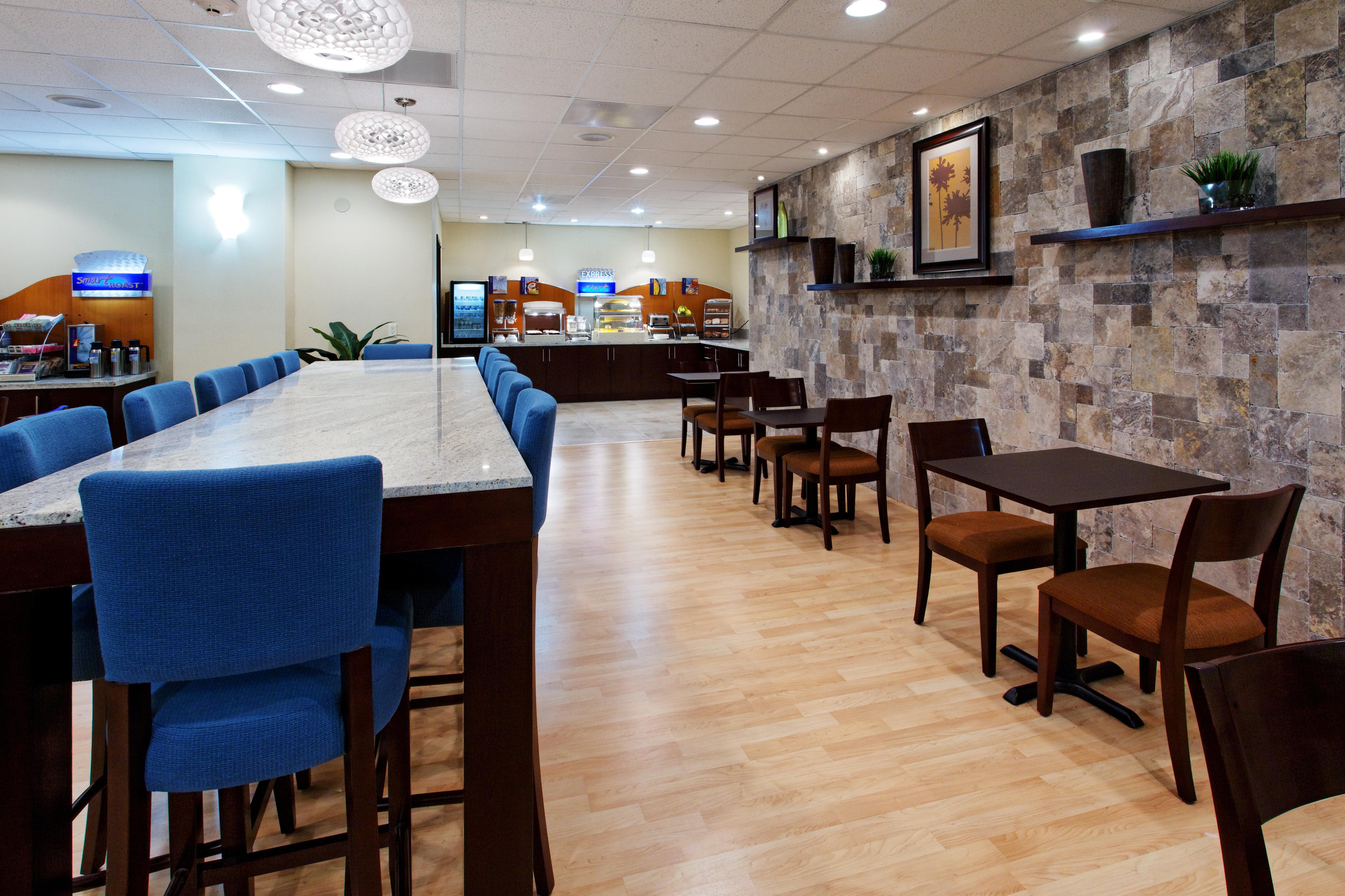 Express By Ihg Hotel Benicia