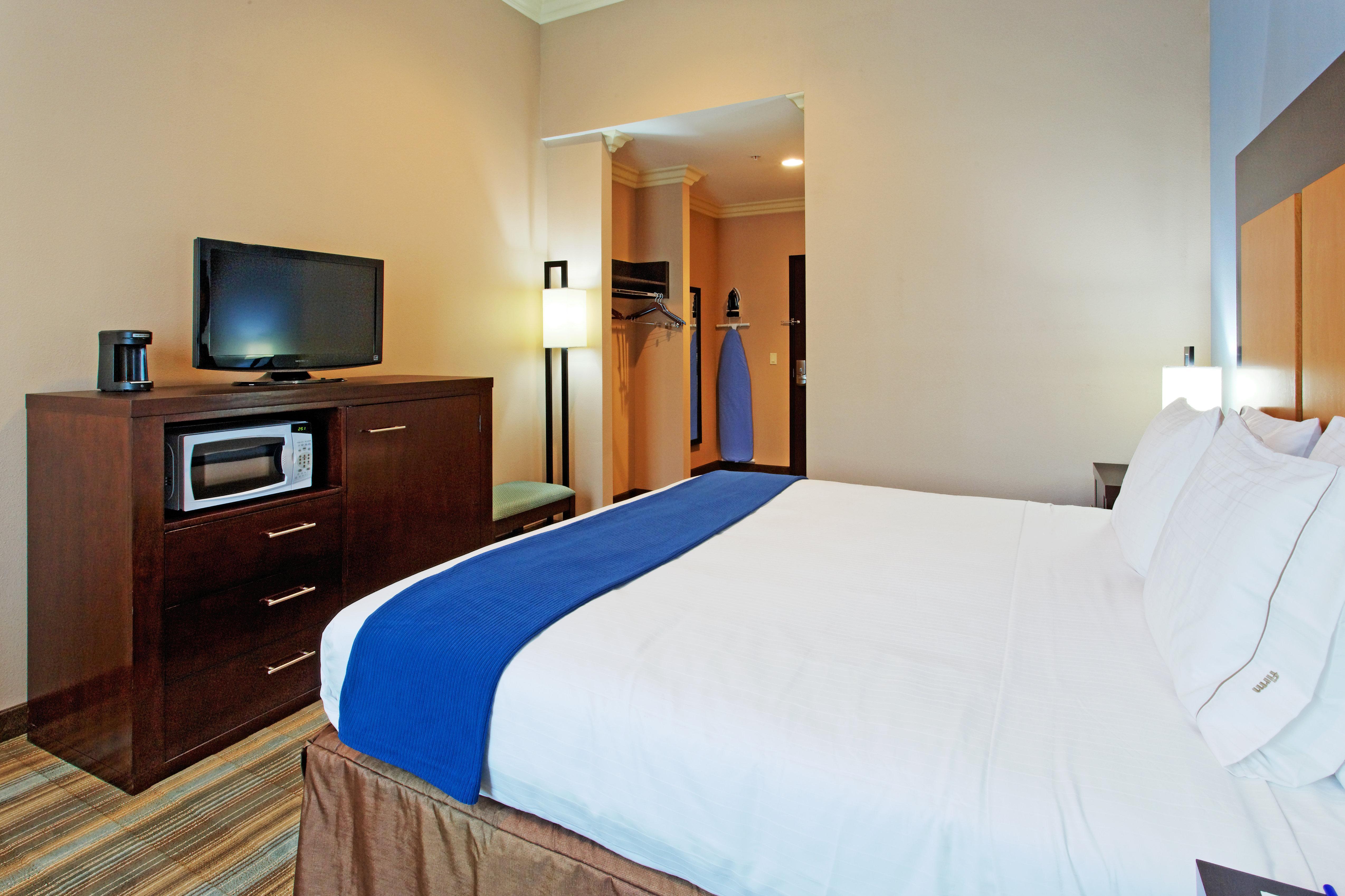 Express By Ihg Hotel Benicia